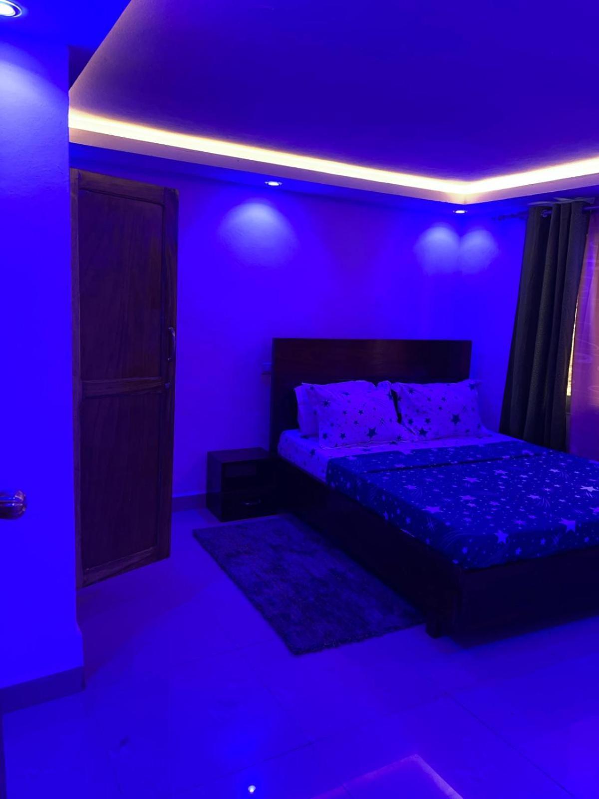 Appartement Apex Guest Facility à Buea Extérieur photo